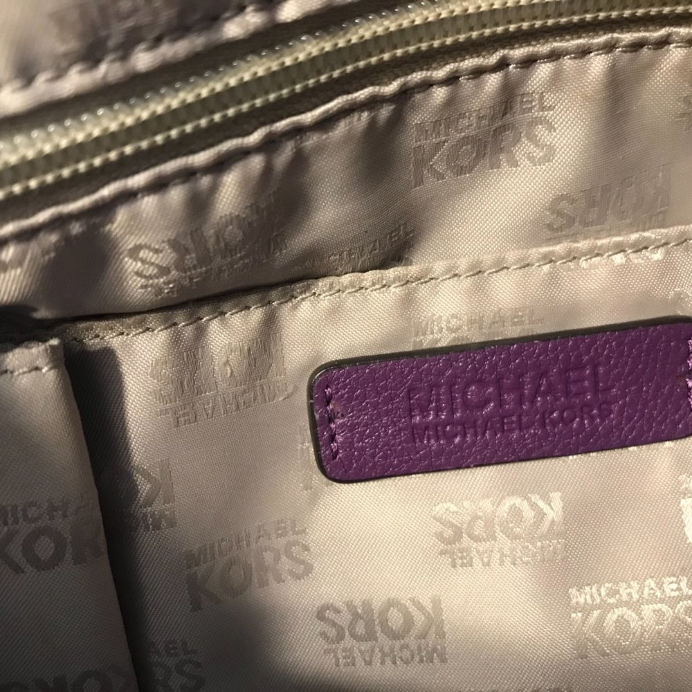 Michael Kors Purple Leather Shoulder Bag - Picture 5 of 7